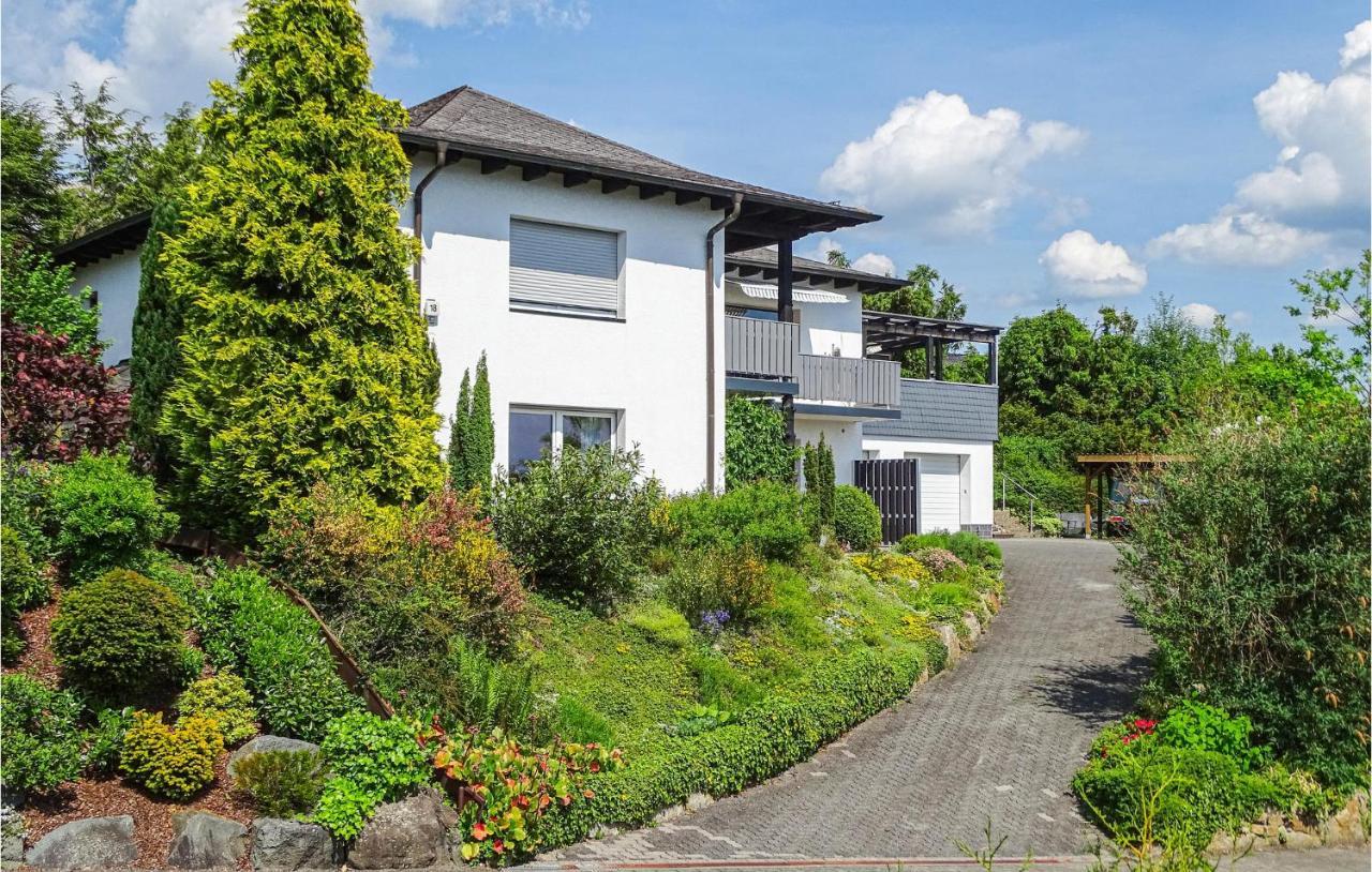 Beautiful Apartment In Dillenburg With Kitchen Kültér fotó
