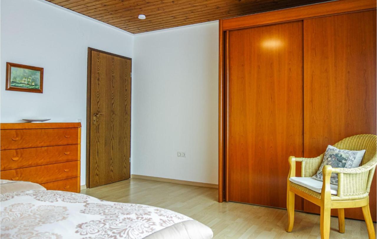 Beautiful Apartment In Dillenburg With Kitchen Kültér fotó